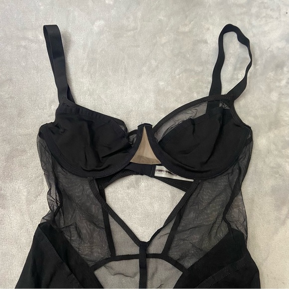 New! UNDRESS CODE Black Remember Me Thong Bodysuit 10863 - Picture 8 of 12